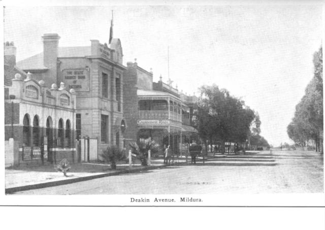 Deakin Avenue, Mildura.