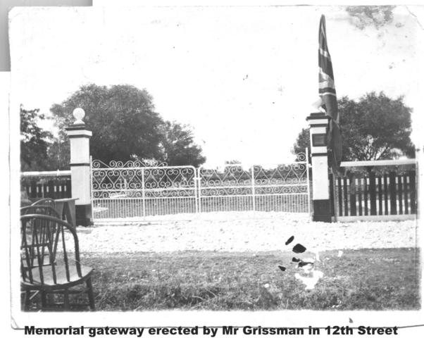Memorial gaets erected by Mr Grissman in 12th treet, Mildura.