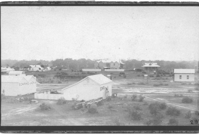 Looking from 8th Street towards Murray River, Mildura.
