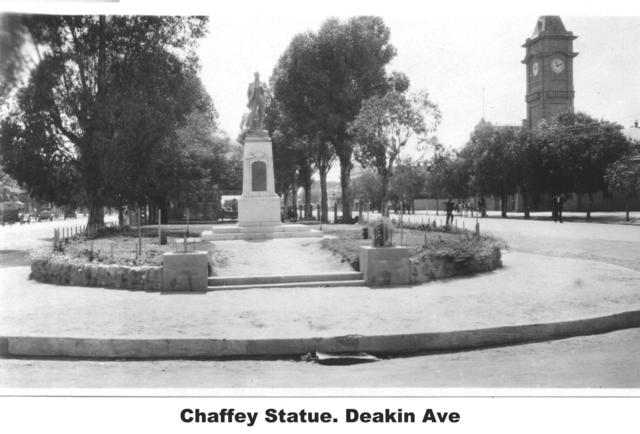 Chaffey Statue, Mildura.
