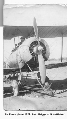 Air Force Plane, Leiut Briggs or S Nettleton, Mildura.