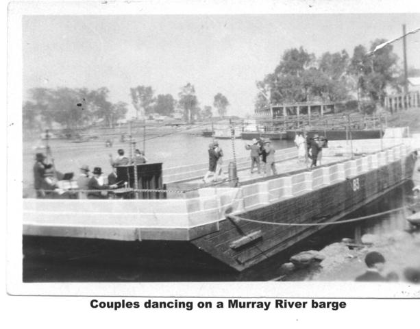 Barge on Murray River, Mildura.