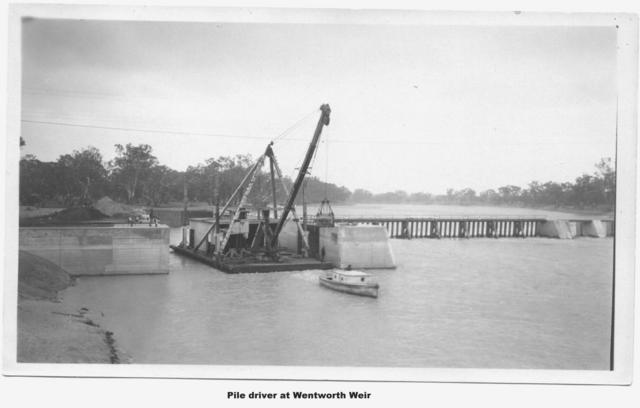 Pile driver at Wenthworth Weir NSW, near Mildura.