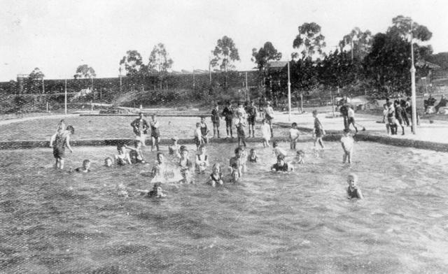  Coburg Lake Reserve Swimming and Paddling Pools