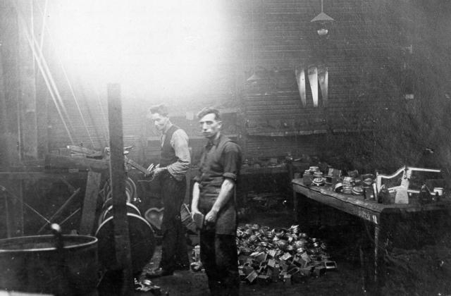  Walter Hank's Foundry in Hossack Ave.