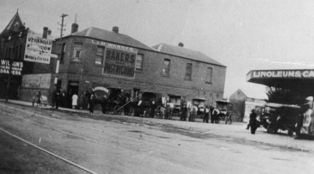  Warren's Corner: Sydney Rd. and Bell St.