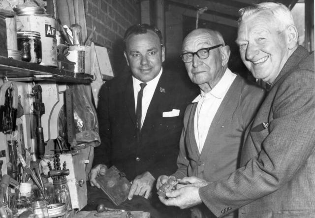  Alf Warren and Des Gibson: Bakers