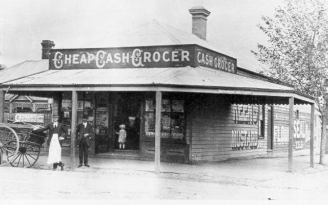  H.C. Deering. Cheap Cash Grocer