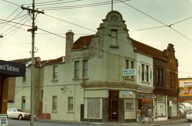  Doctor's Surgery Corner of Sydney Rd. and Allen St.