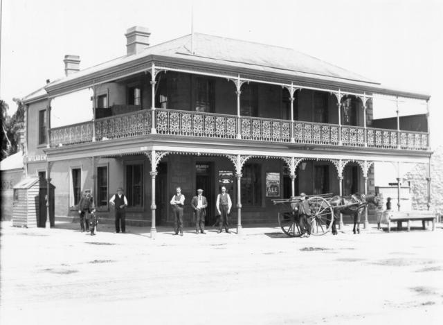  The Corner Hotel