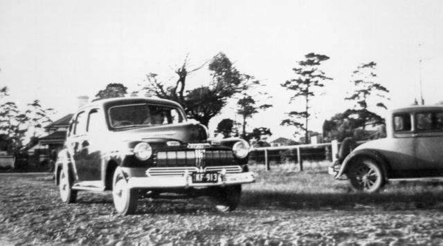  Early Model Car. Plumpton Ave.. Glenroy