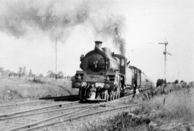  Sydney Express Train