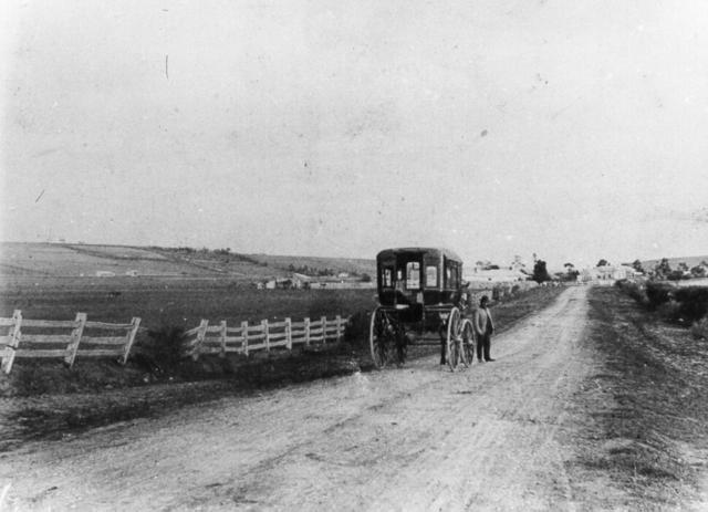  Pascoe Vale Rd. Looking North