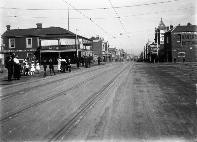  Sydney Rd. Looking South