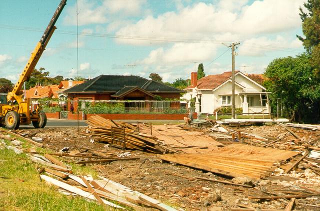  Demolition of Army Buildings in Reynard St.
