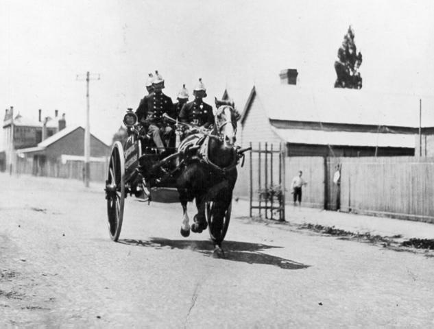 Coburg Horse Cart Proceeding to a Fire