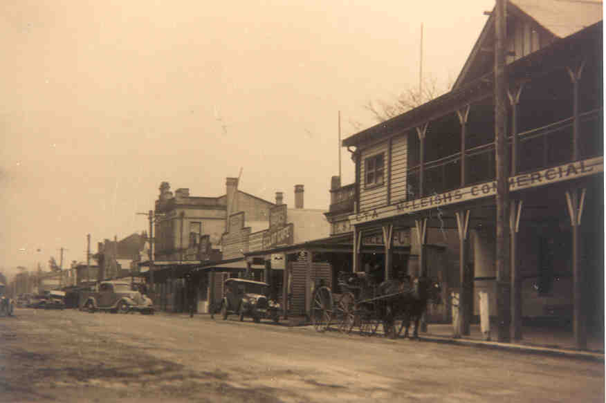 Main street, Yea