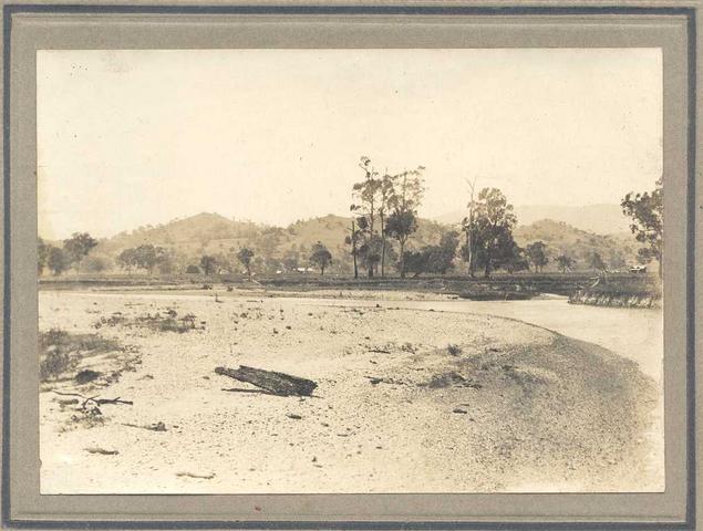 Goulburn Breakaway near Alexandra. 1934.