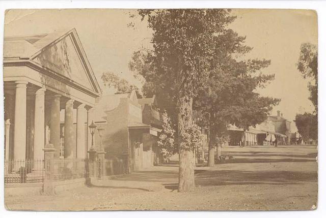 Shire Hall. Alexandra. Looking south up Grant Street.