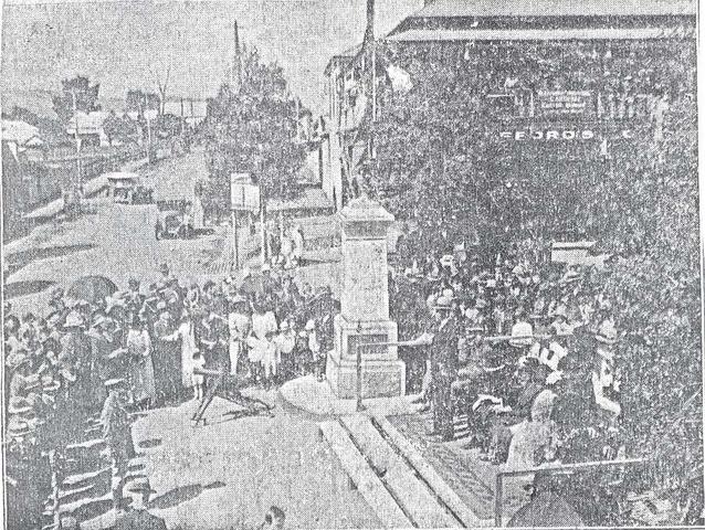 Opening of the World War Memorial. Alexandra.