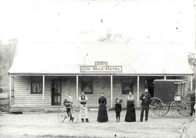 Jose's Five Mile Hotel