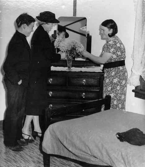 Opening of houses at Alexandra. Victoria.