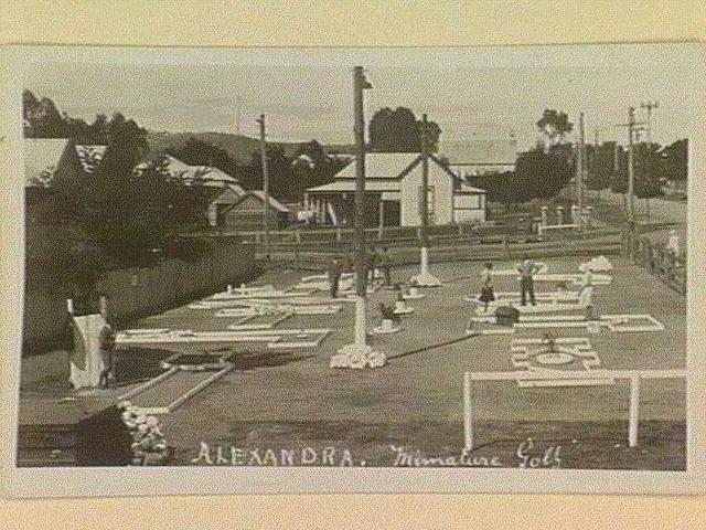 Alexandra miniature golf