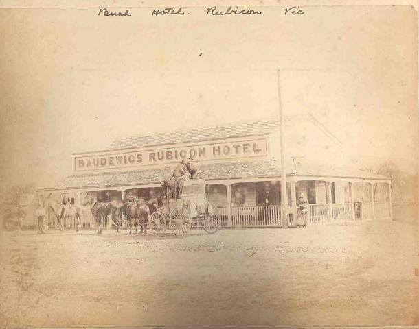 Bush Hotel. Rubicon. Vic.