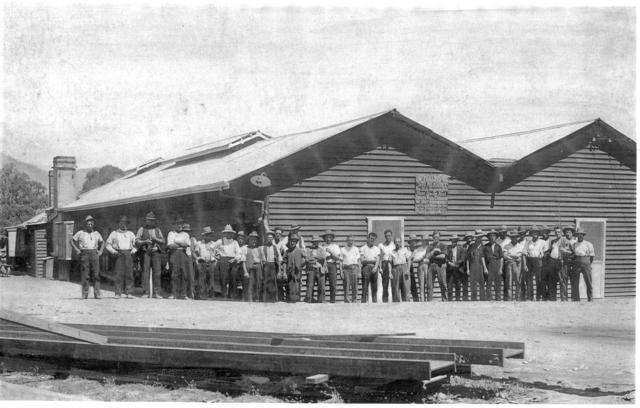 Workers from the Sugarloaf dam. Eildon.