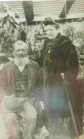 [Kingham family]