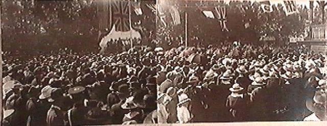 [thanksgiving service to mark the end of World War I]