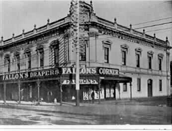 [Fallon's Drapery on Chapel Street, Windsor (cnr Green Street)]