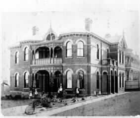 [old No.17 Grandview Grove]