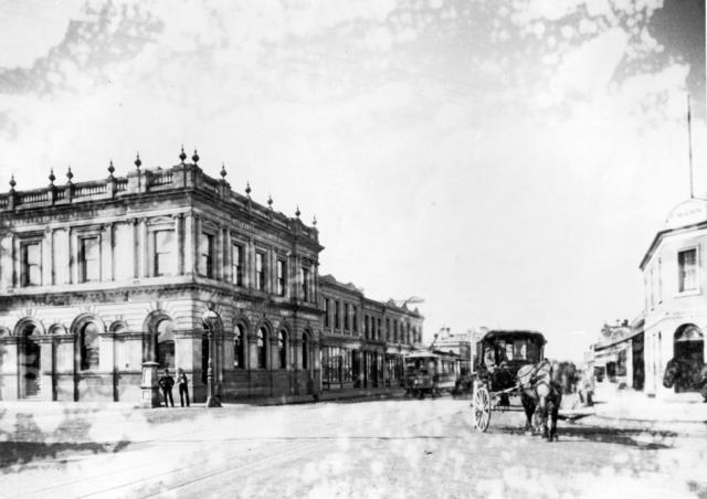 Intersection of Victoria and Hoddle streets looking east.