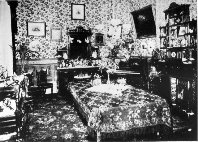The dining room at 'Mikado'