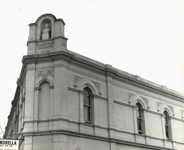 Gladstone Buildings, corner Tranmere and St Georges Road, North Fitzroy.