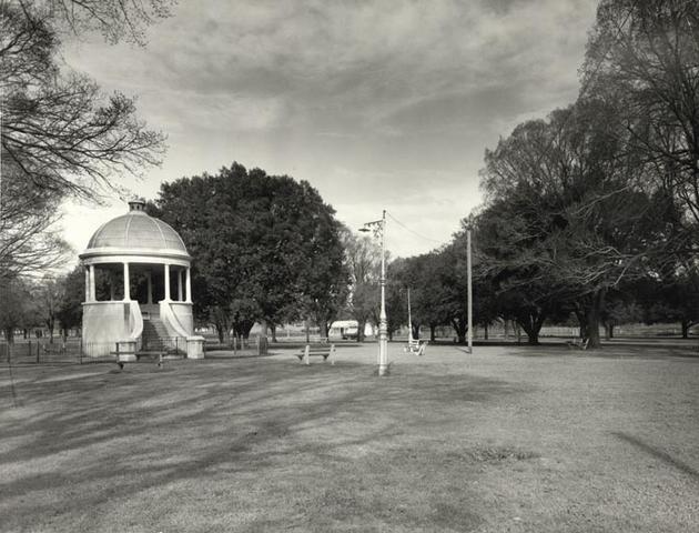 Edinburgh Gardens band rotunda, North Fitzroy.