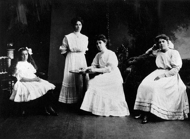 The Weston sisters