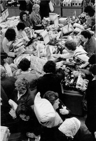 Sale day at Dimmeys, 1984