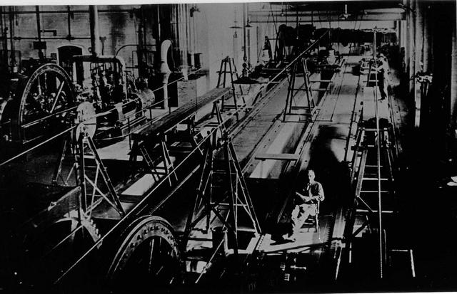 Cable tram engine house
