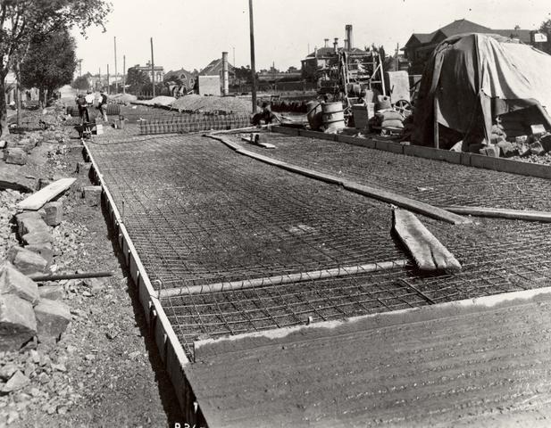 Alexandra Parade, road construction