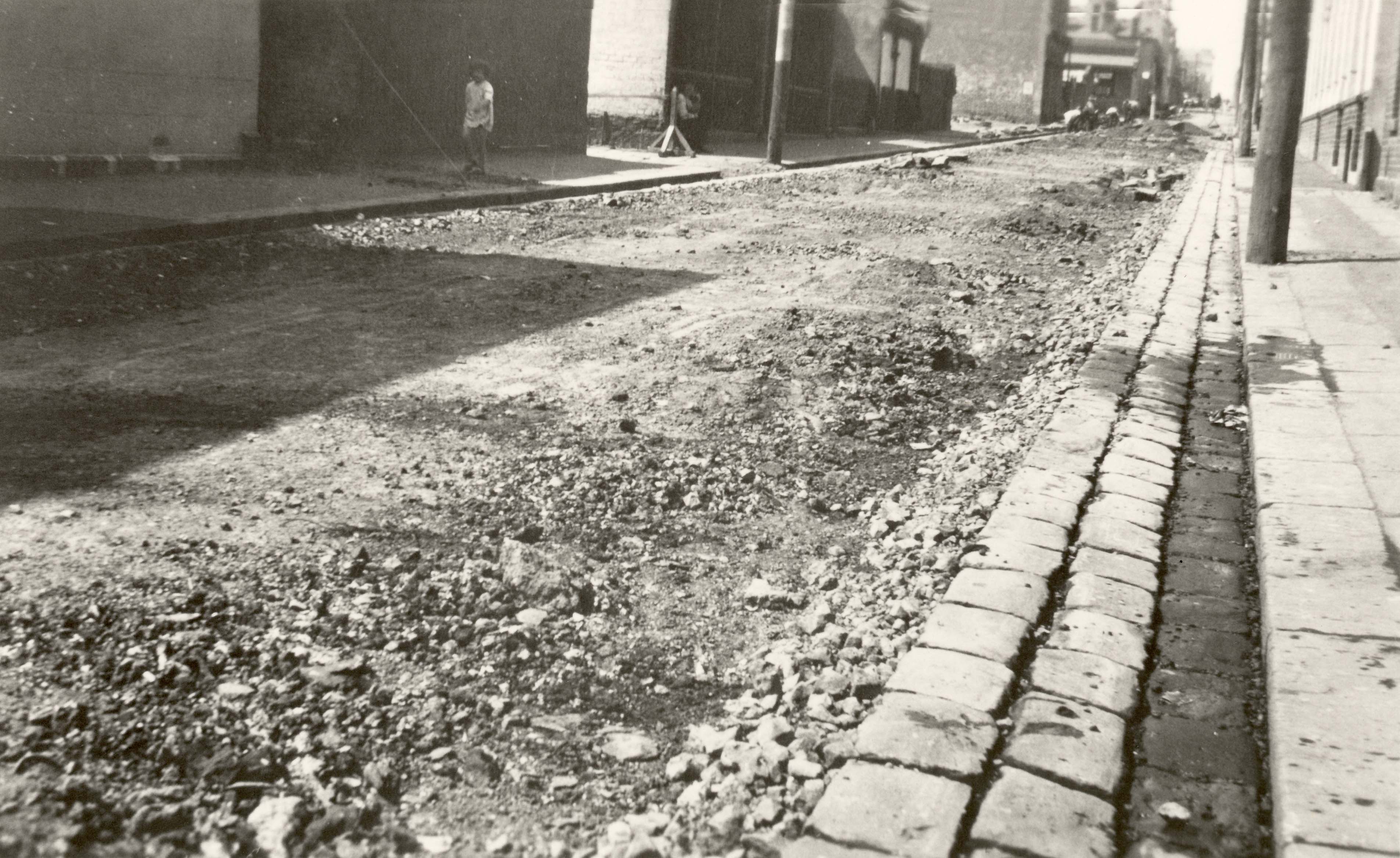 Fitzroy Street, road construction