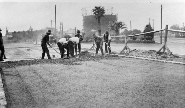 Queens Parade, North Fitzroy, road construction 