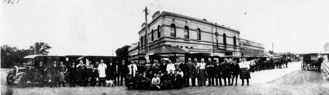 Butcher's shop, corner Elizabeth and Hoddle Streets, Richmond