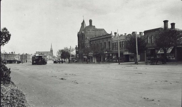Queens Parade, North Fitzroy.