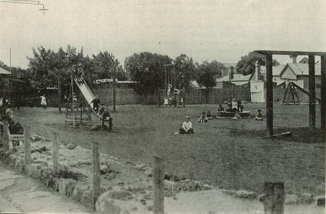 Ross Street Playground, Richmond