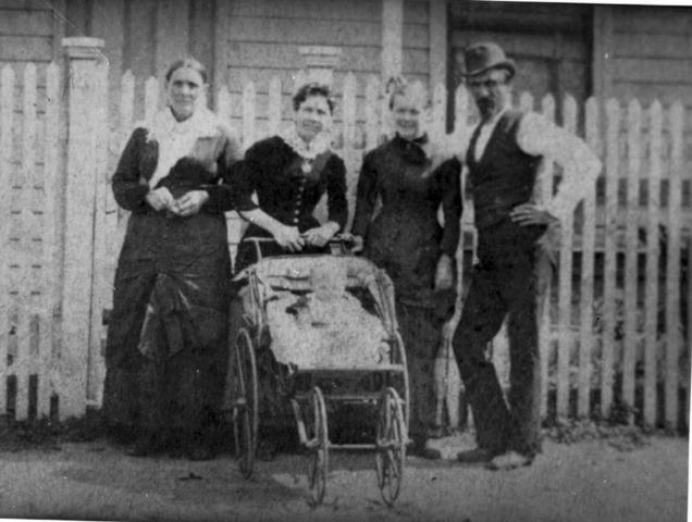 Webb family group in Bloomburg Street