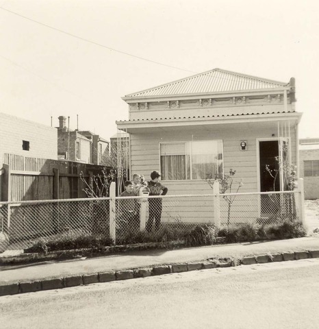 1  Brooks Crescent , North Fitzroy