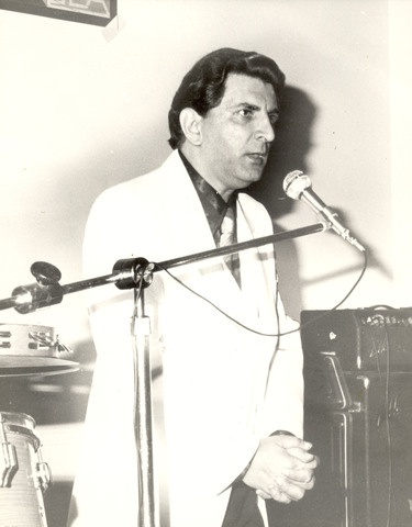 Jose Mortes at the Spanish Club, Fitzroy
