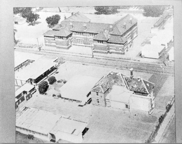 Cromwell Street school